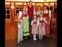2019 Familie in Tracht